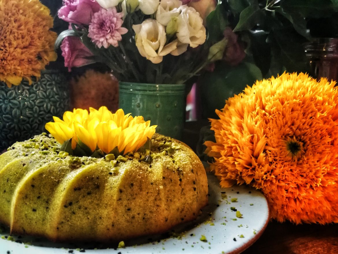Torta girasole con semini