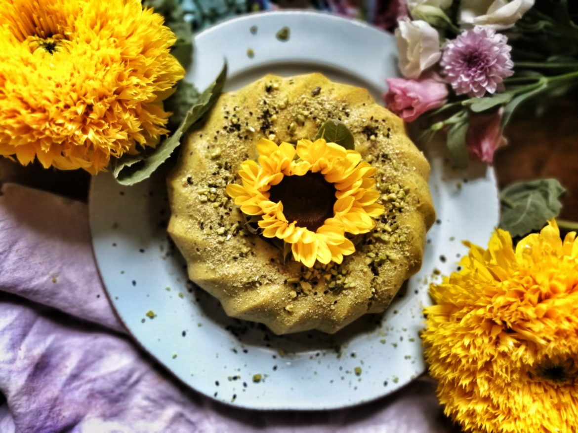 Torta girasole con semini