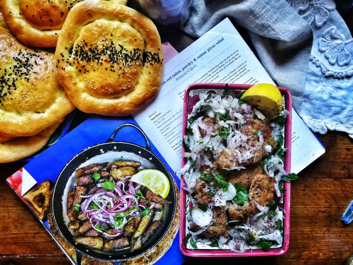 Fegato con cipolla rossa, sommacco e prezzemolo per dimostrare affetto alla mia amica Justin