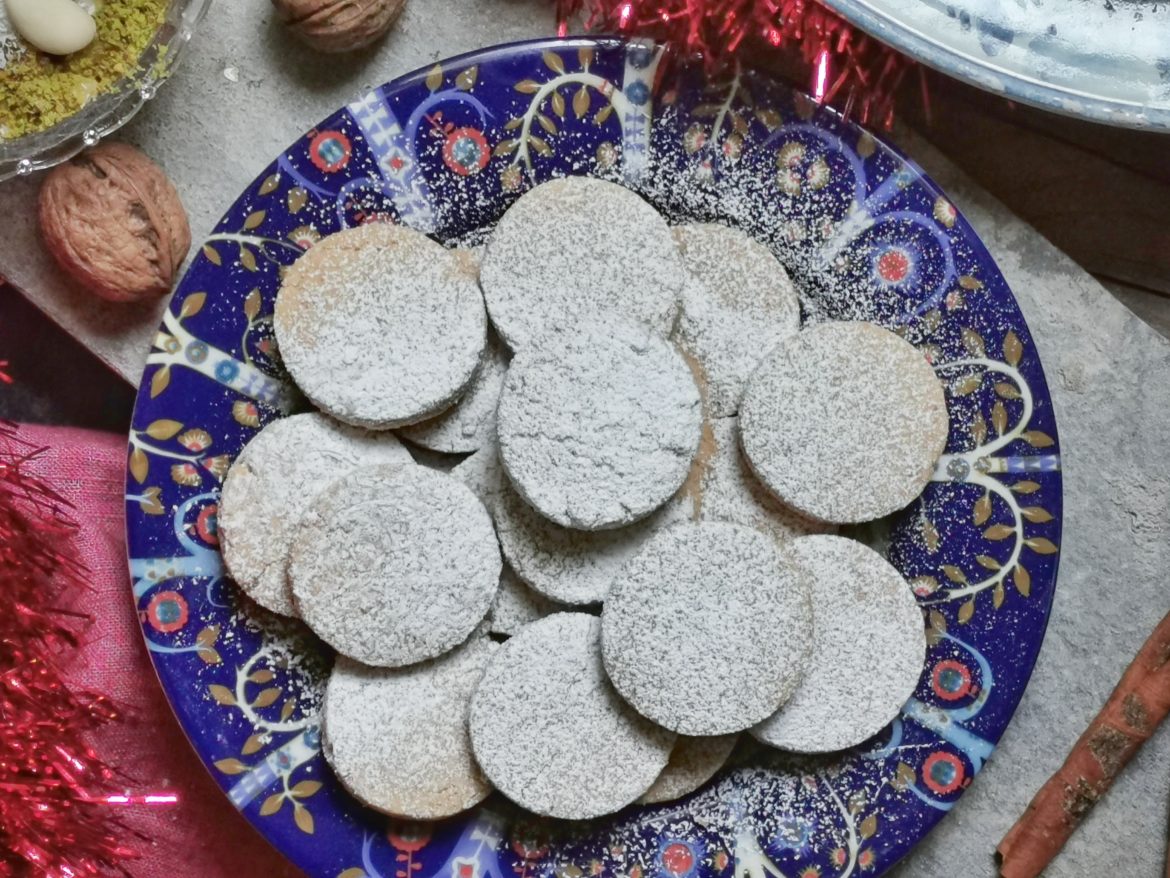 IMG_20191124_150204-01 Polvones, i biscotti sabbiosi