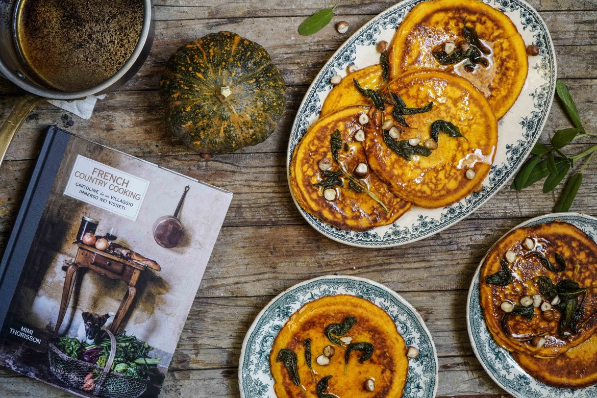 Pancake di zucca con burro nocciola e presunzione