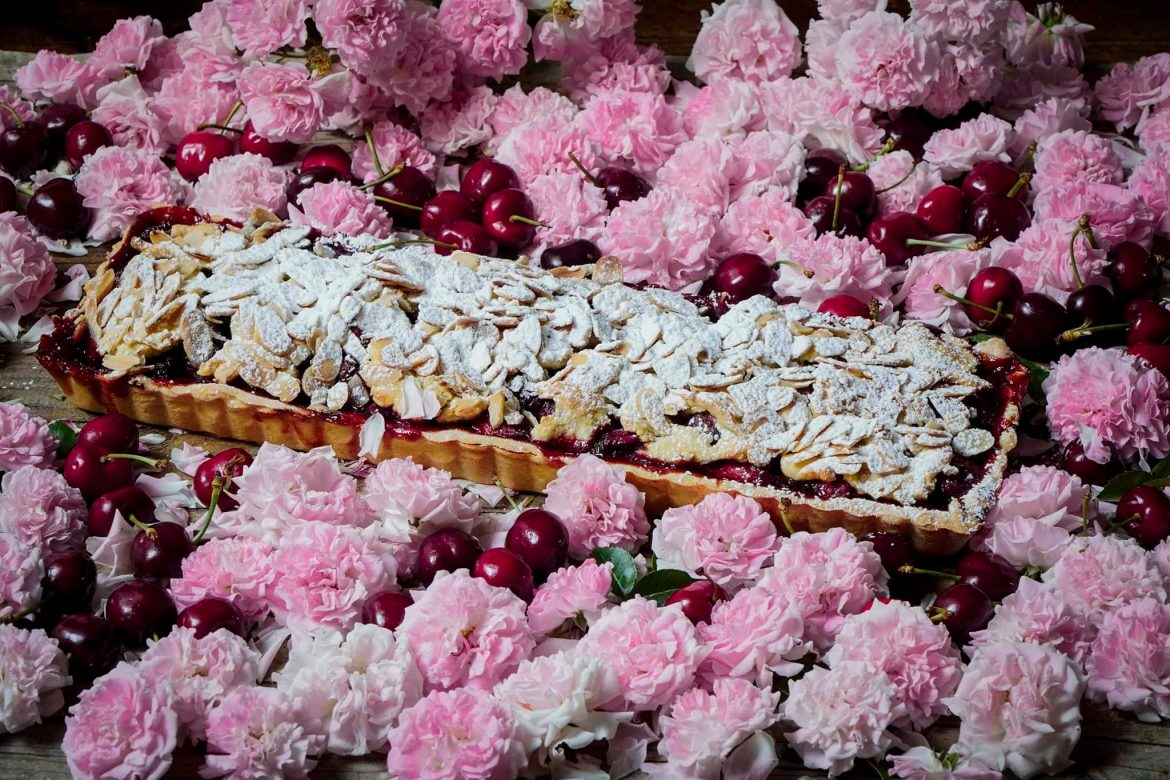 Crostata ciliegie e mandorle